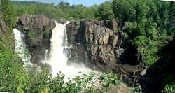 2005-08-060.jpg (57458 bytes)