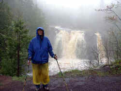 011.jpg (30674 bytes)